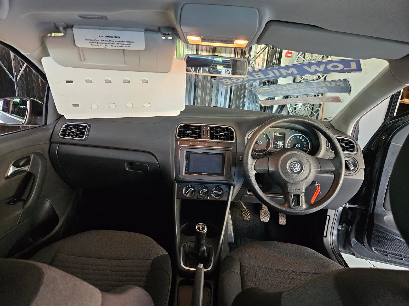 2012 Volkswagen Polo 1.4 Match 5dr - image 13