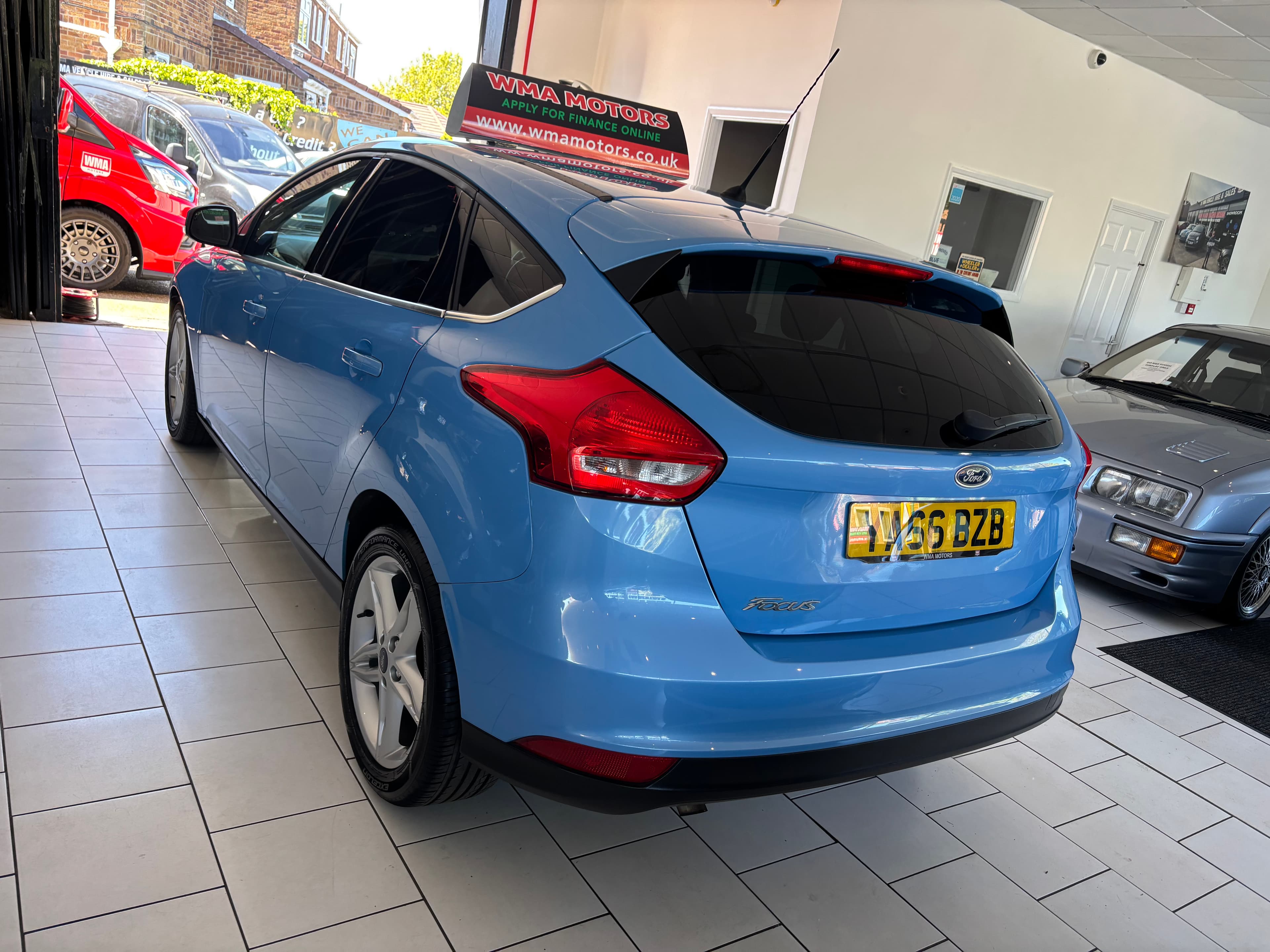 2016 Ford FOCUS 1.5 TDCi 120 Zetec 5dr - image 3