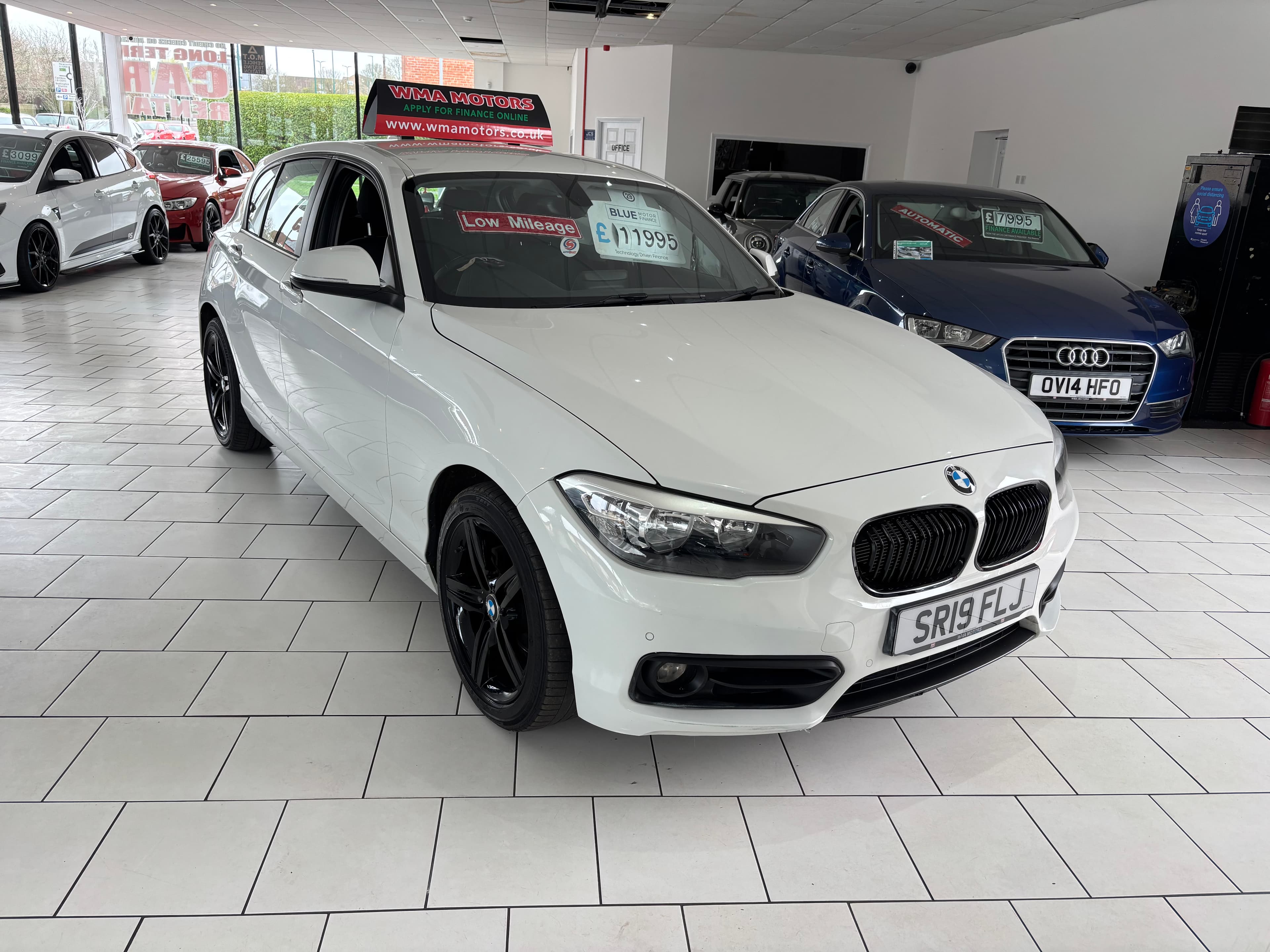 2019 Bmw 1 Series 118i 1.5 M Sport Shadow Edition 5dr - image 10
