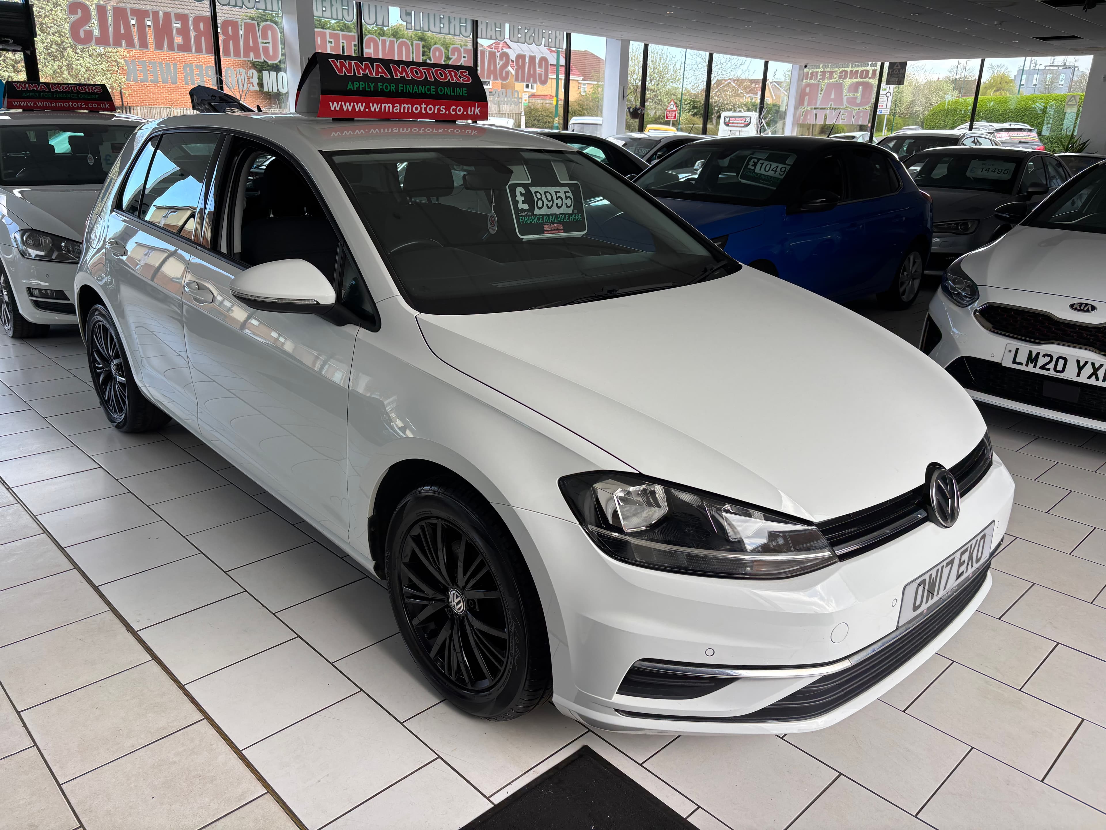 2017 Volkswagen Golf 1.6 TDI Nav - image 8