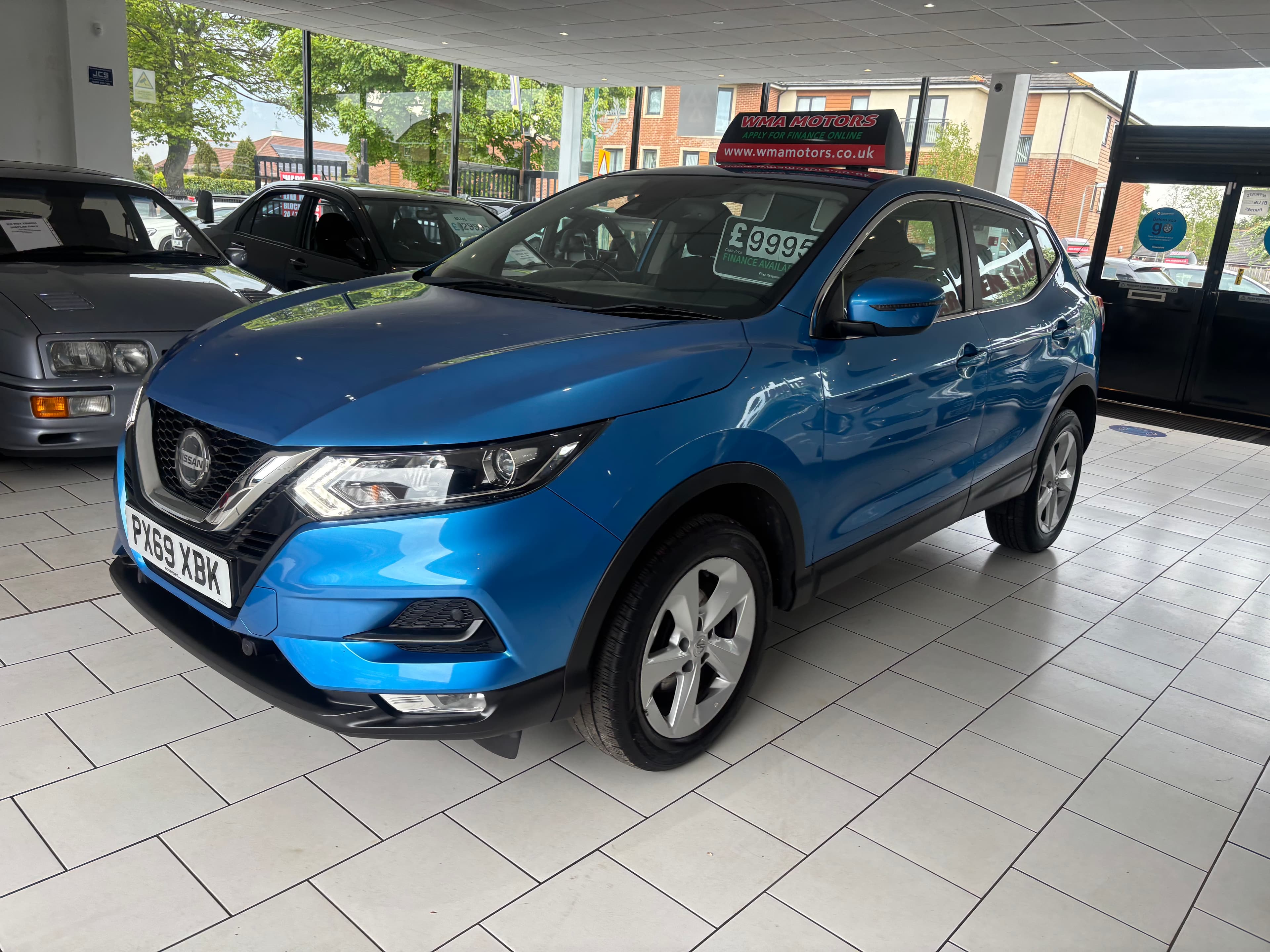 2019 Nissan QASHQAI 1.5 dCi 115 Acenta Premium 5dr - image 9
