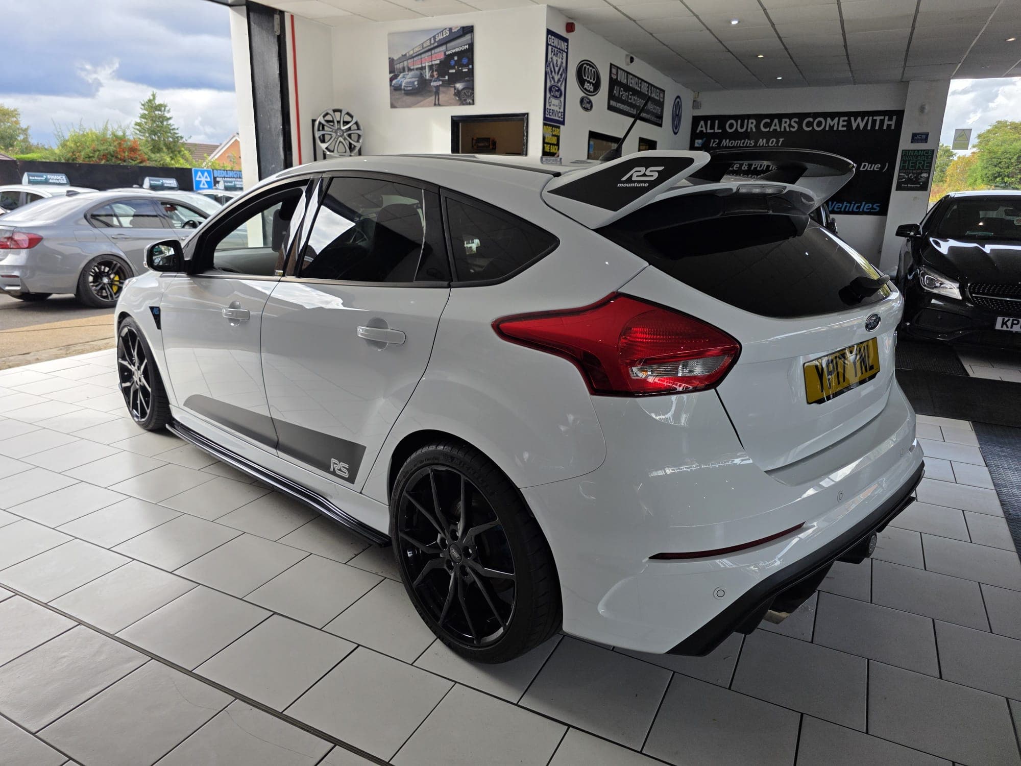 2017 Ford Focus Rs 2.3 Mountune - image 5