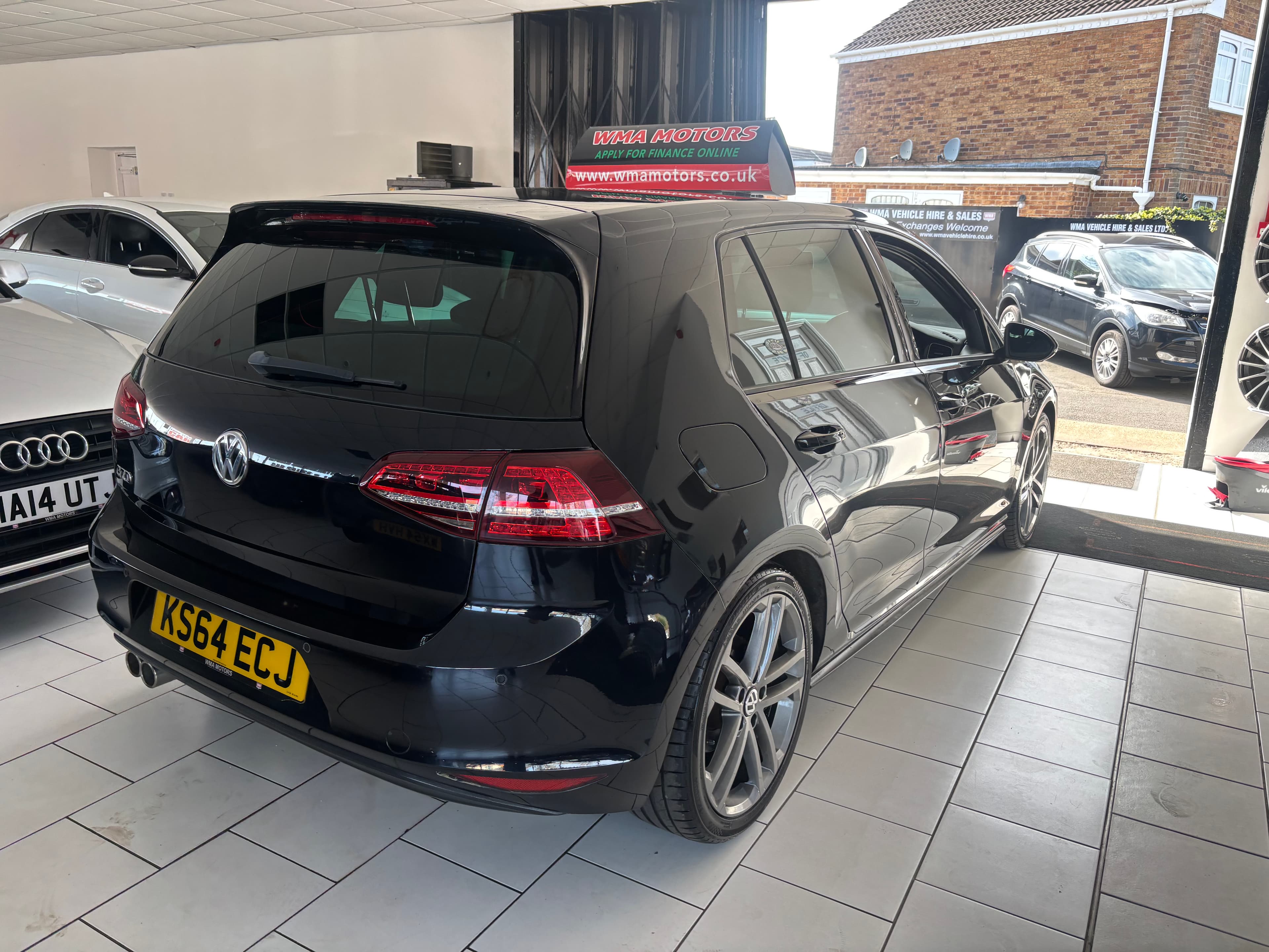 2014 Volkswagen Golf 2.0 TDI GTD 184 - image 6