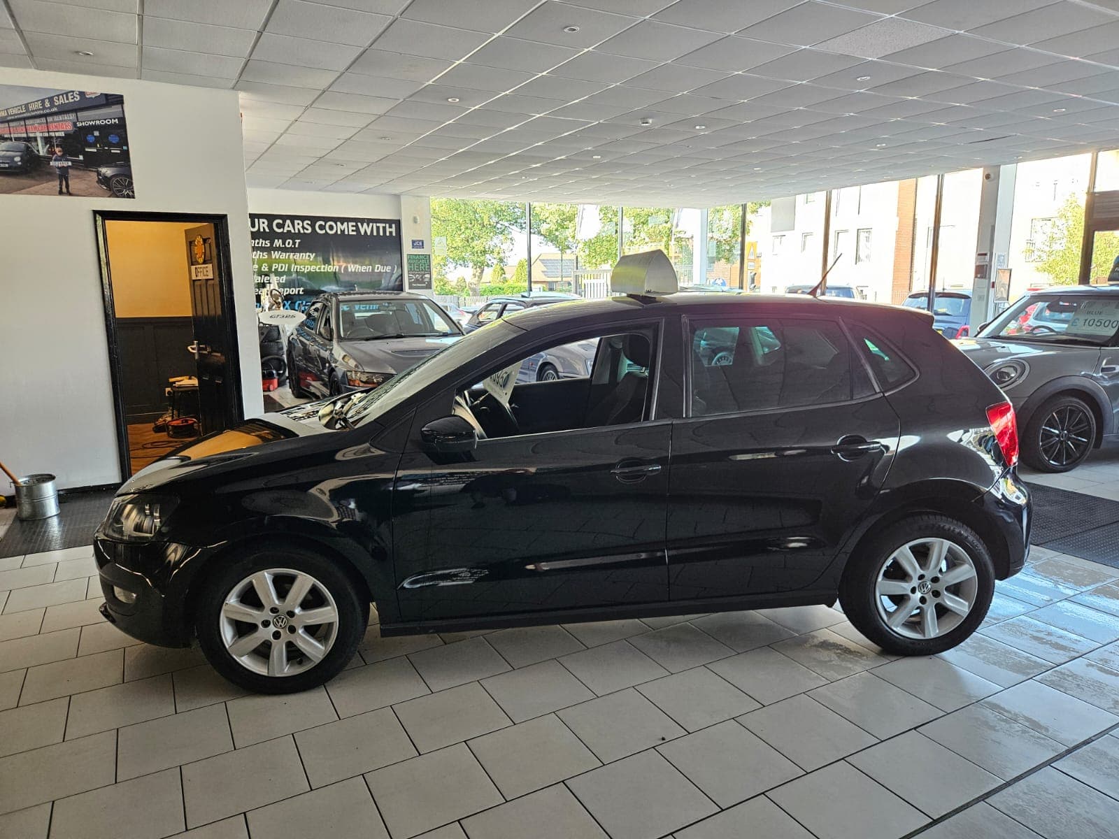 2012 Volkswagen Polo 1.4 Match 5dr - image 6