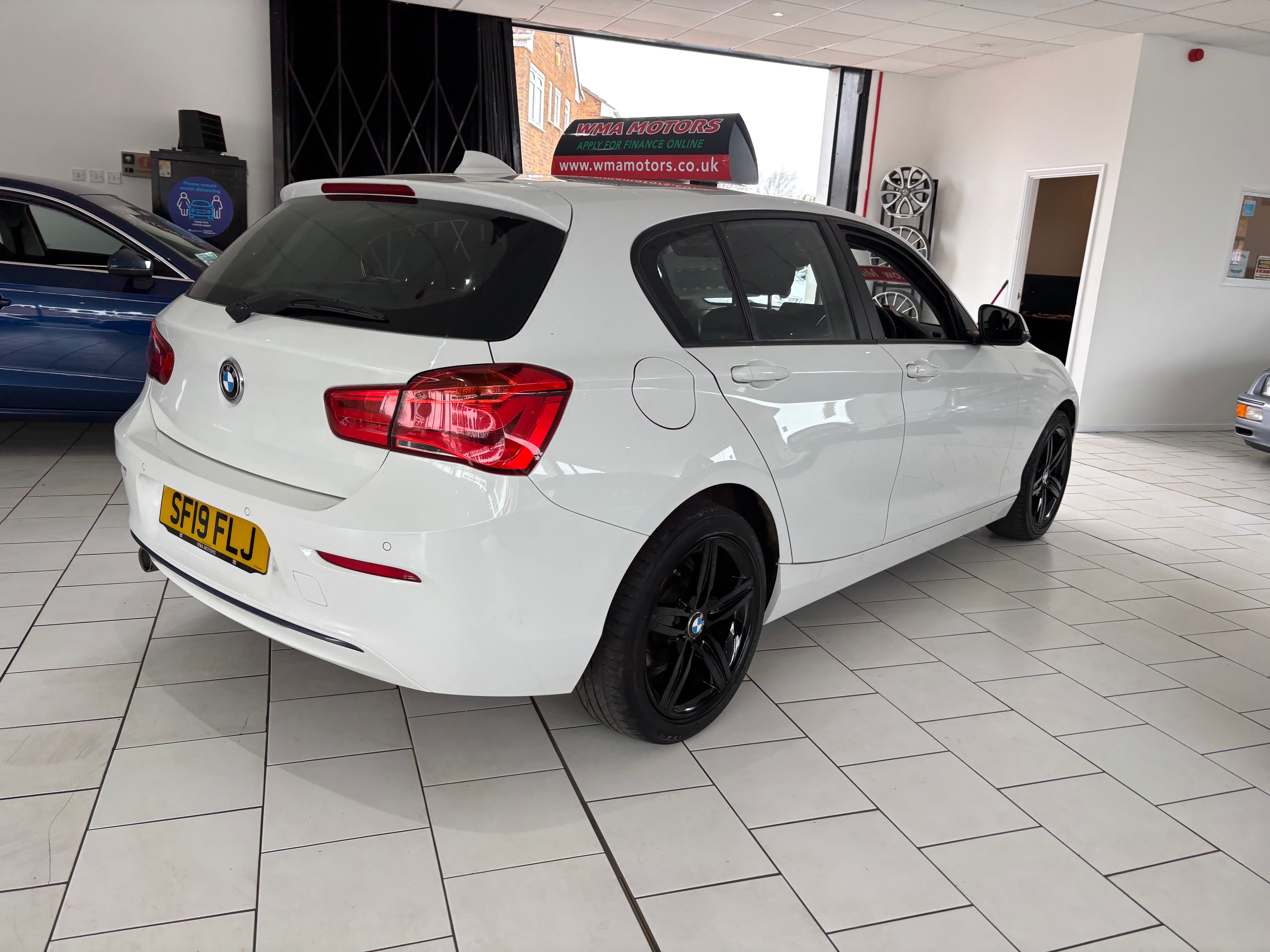 2019 Bmw 1 Series 118i 1.5 M Sport Shadow Edition 5dr - image 7