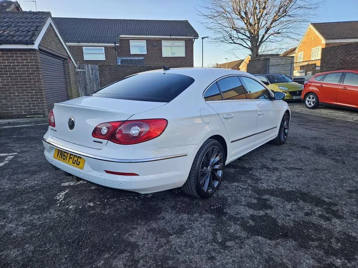 Vehicle photo — osr three quarter