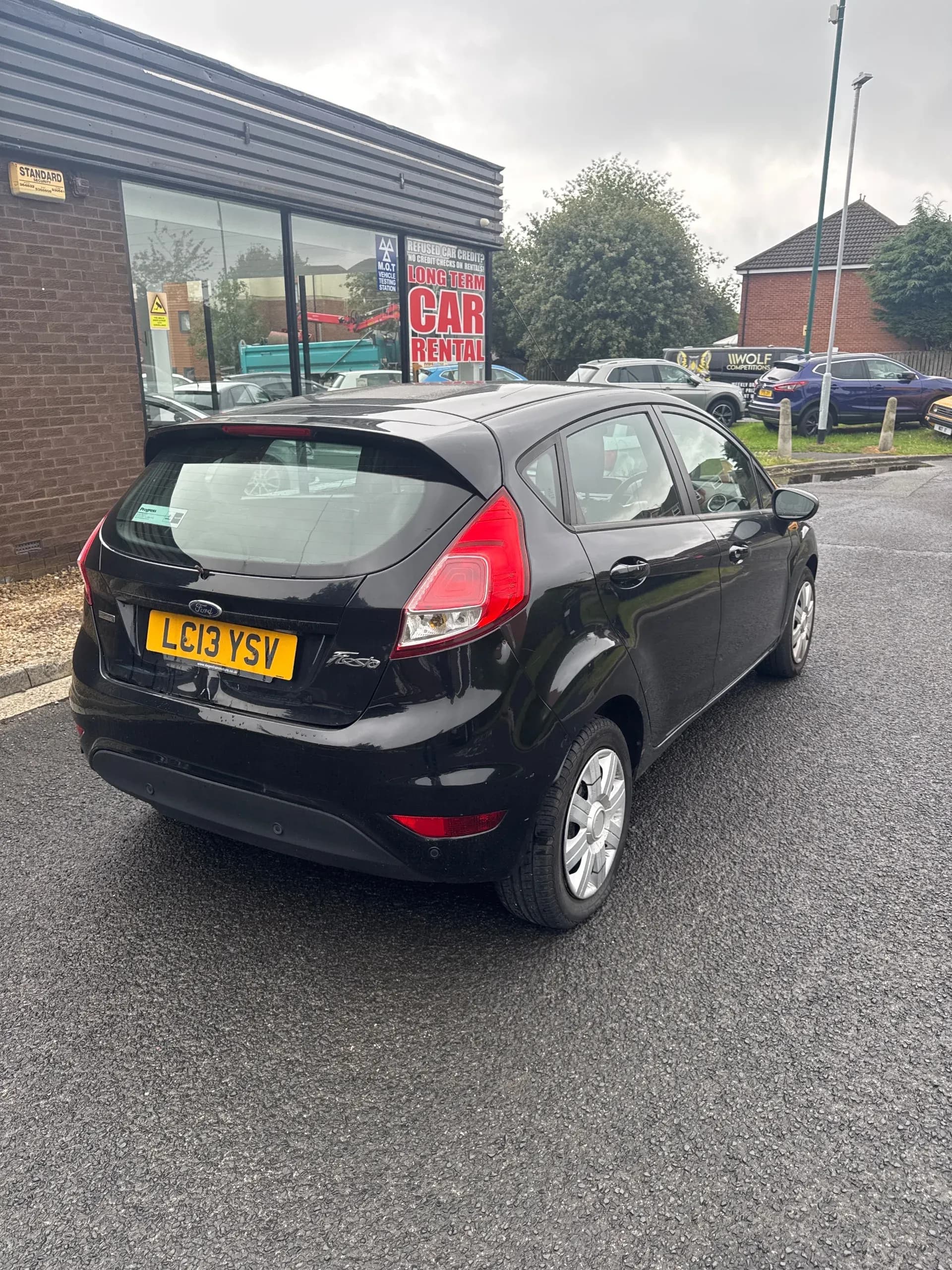 Vehicle photo — osr three quarter
