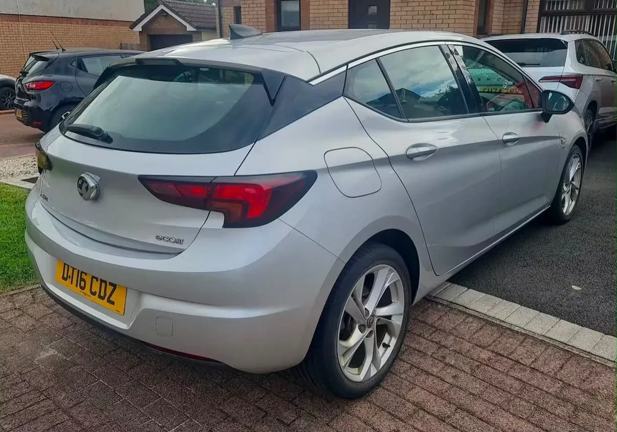 Vehicle photo — osr three quarter