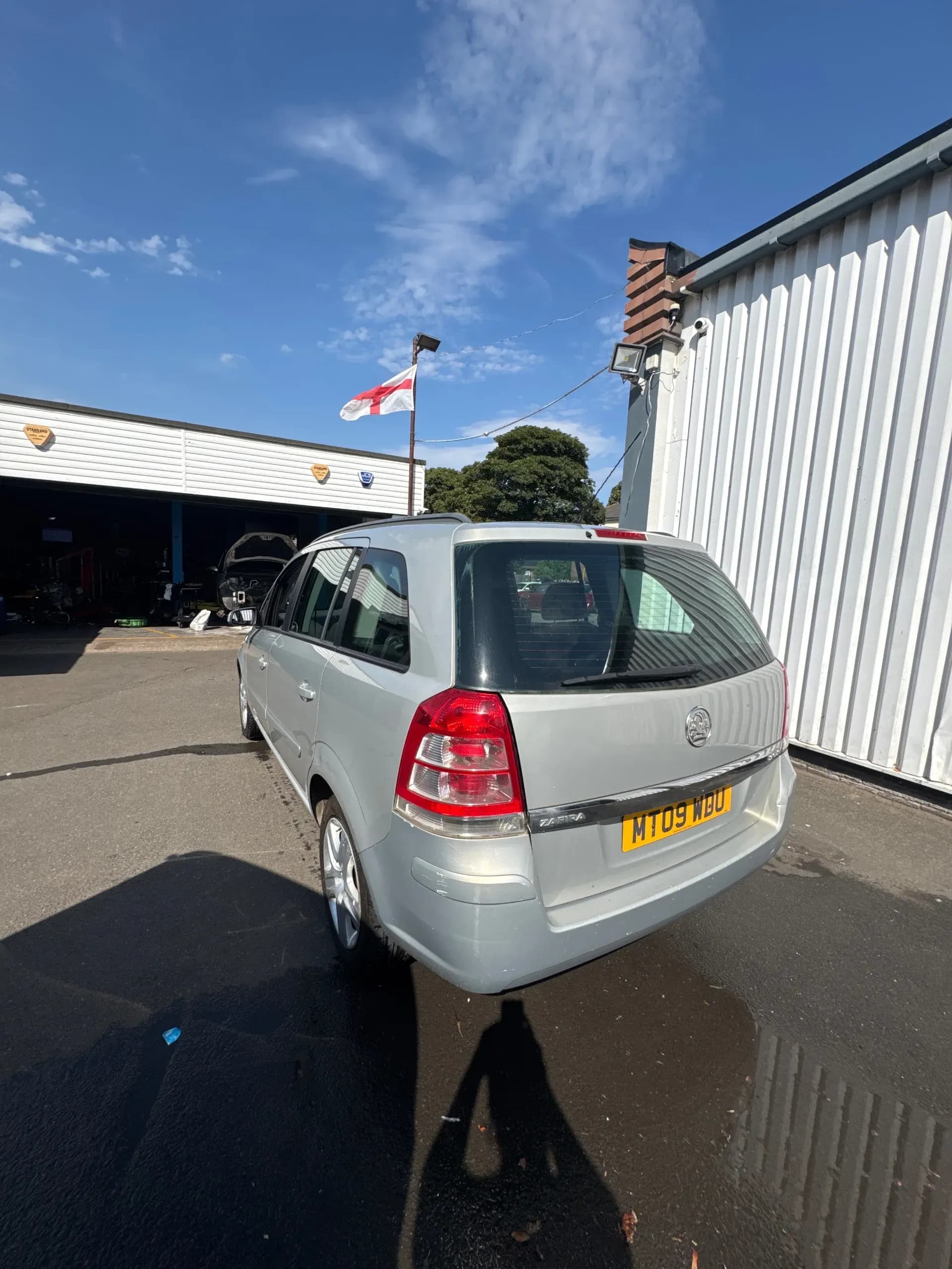 Vehicle photo — nsr three quarter