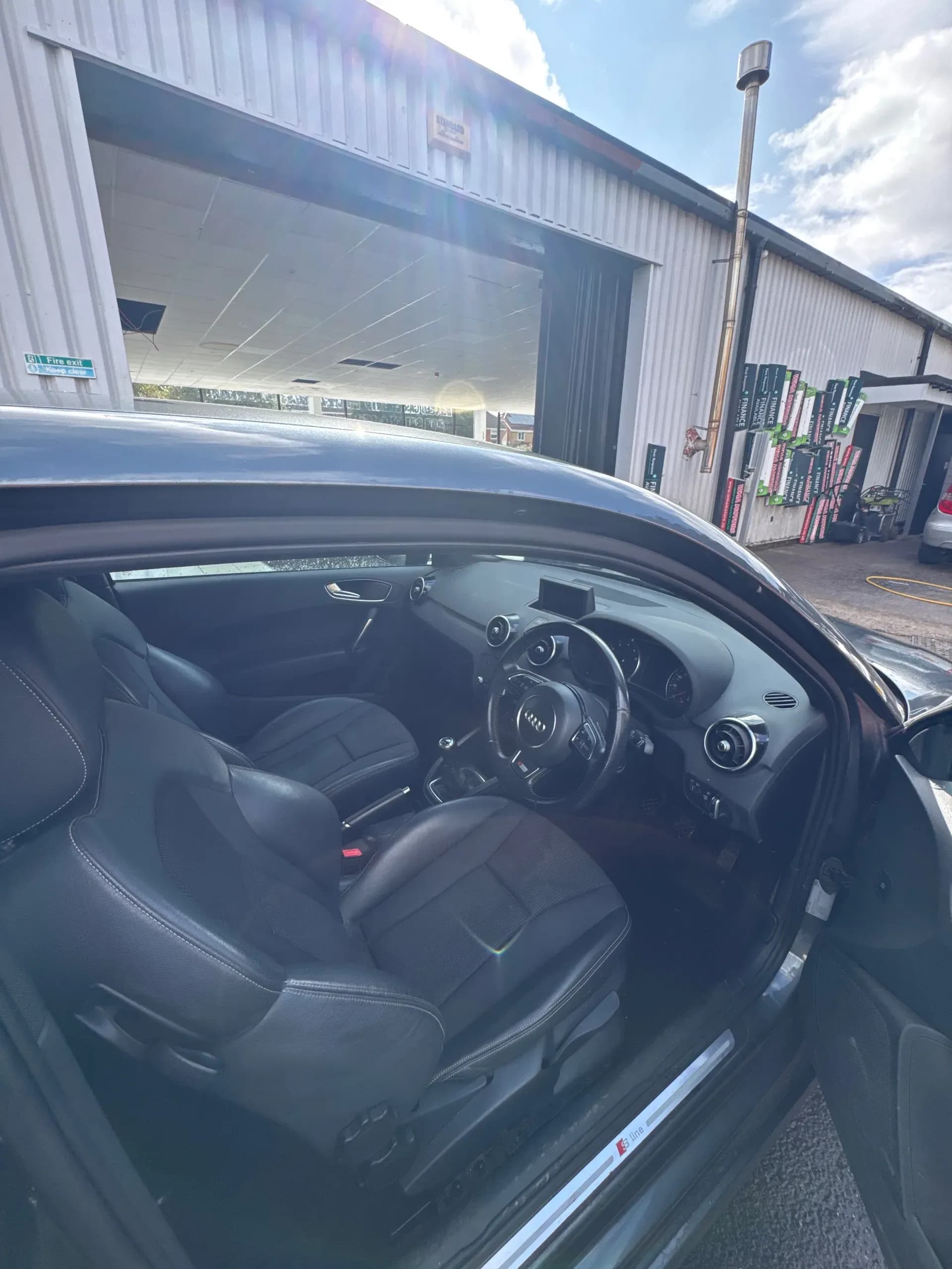 Vehicle photo — front interior