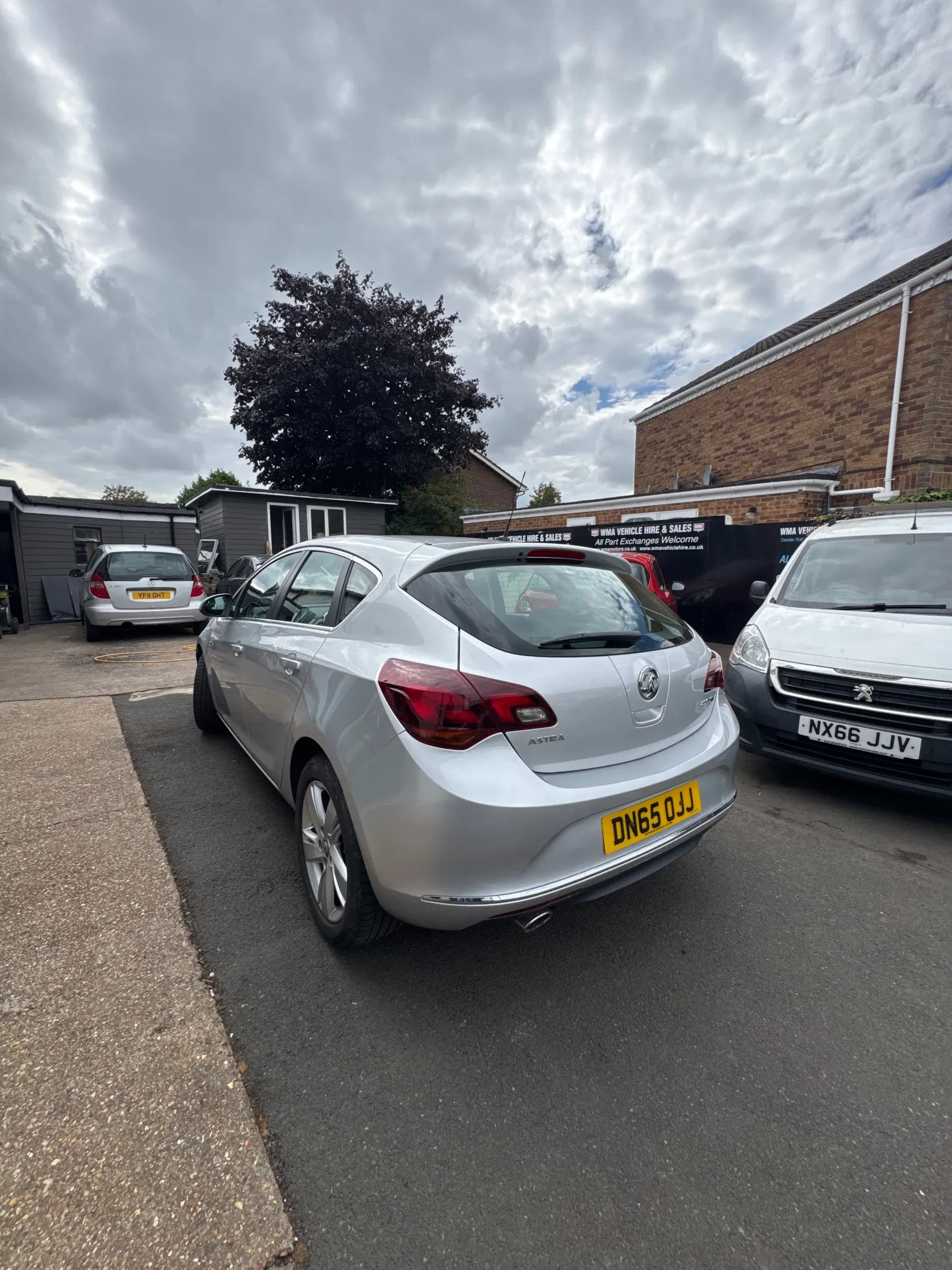 Vehicle photo — nsr three quarter