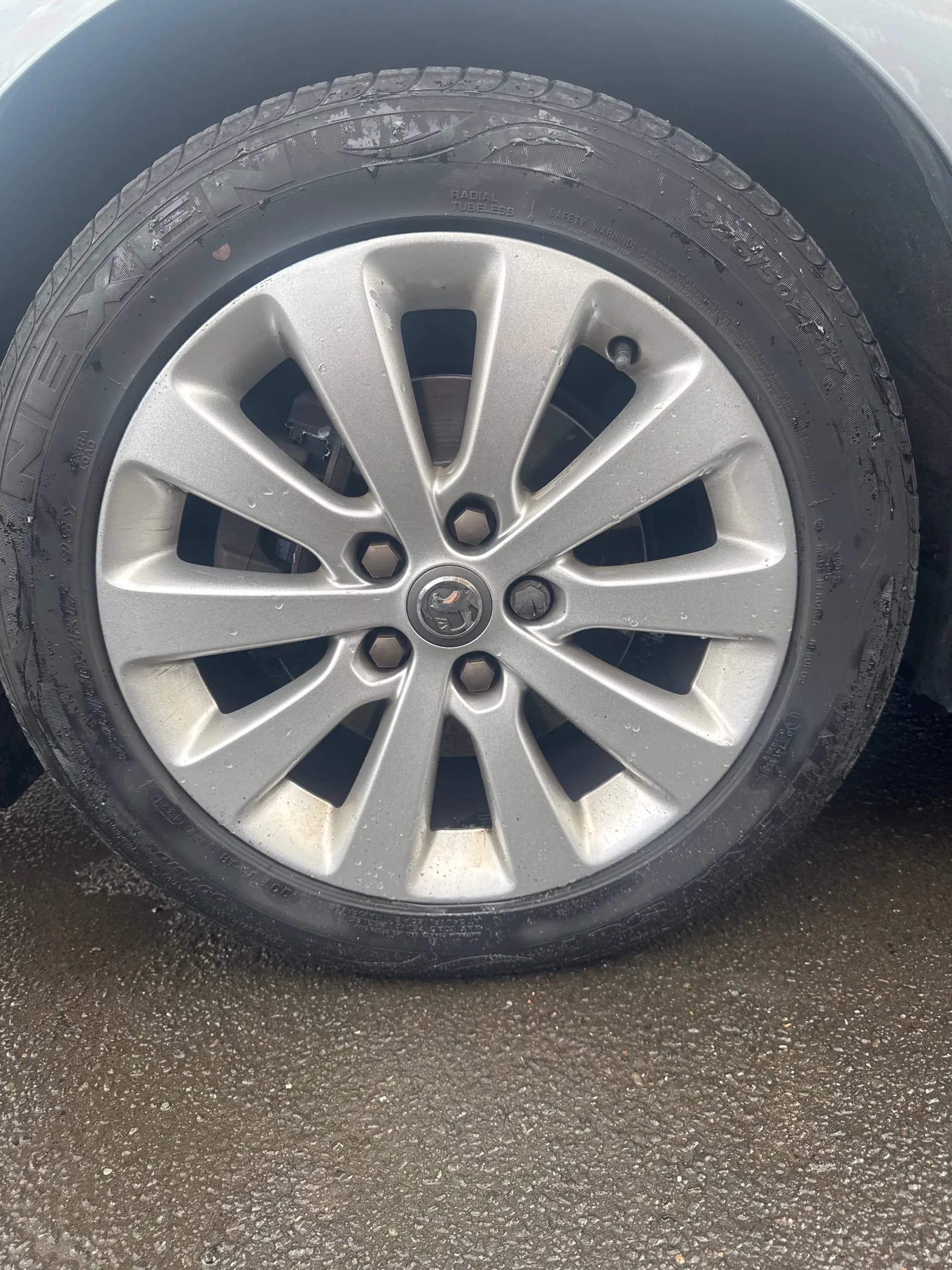 Vehicle photo — ns front alloy
