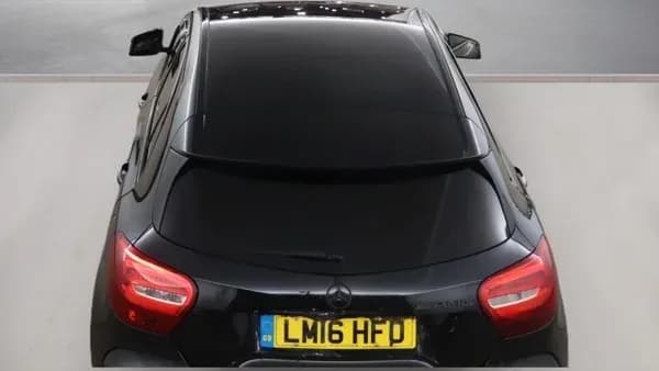 Vehicle photo — rear