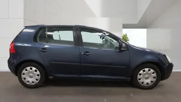 Vehicle photo — os profile