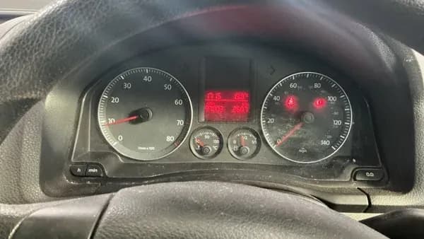 Vehicle photo — dashboard