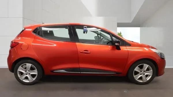 Vehicle photo — os profile