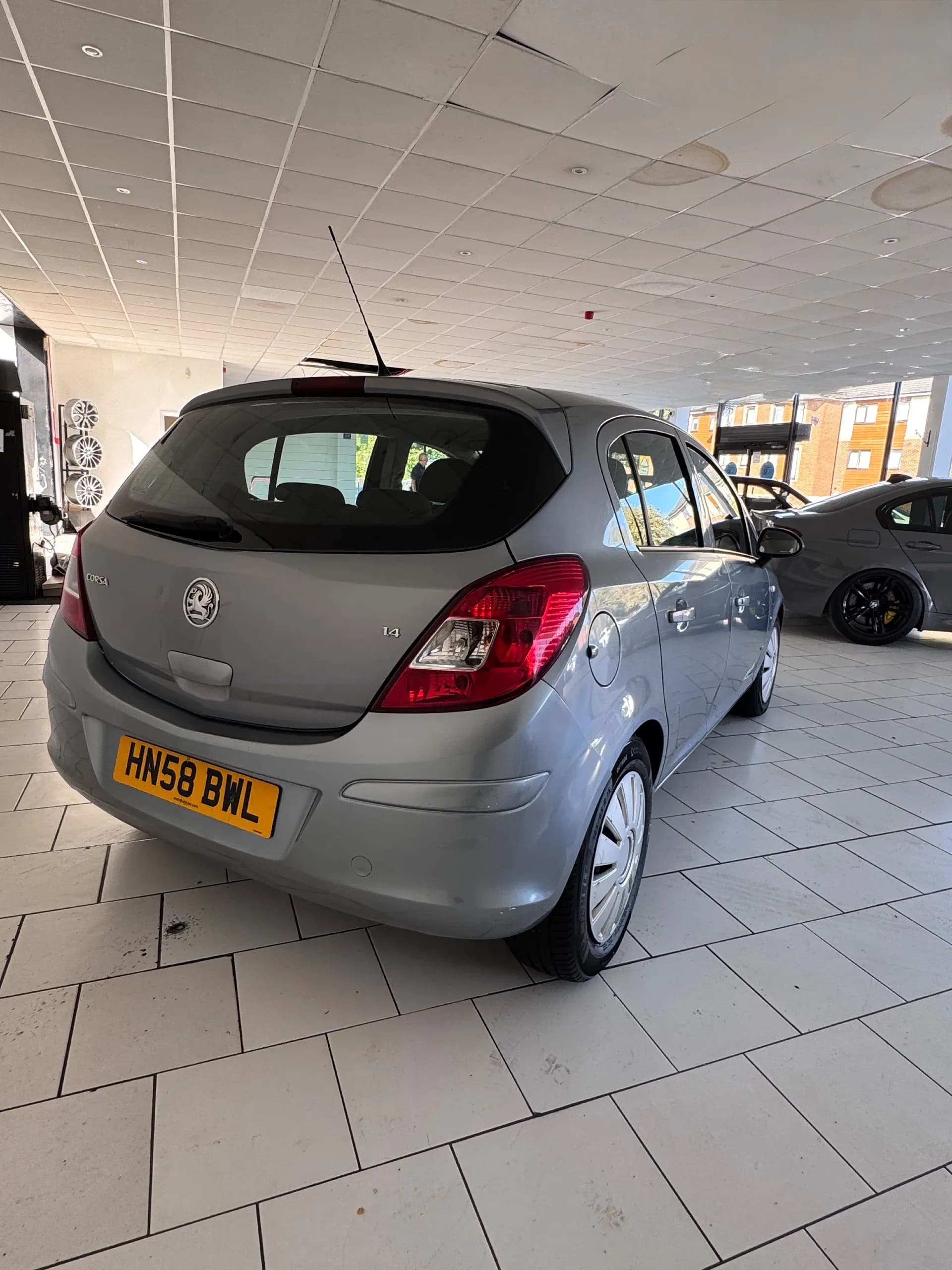 Vehicle photo — osr three quarter
