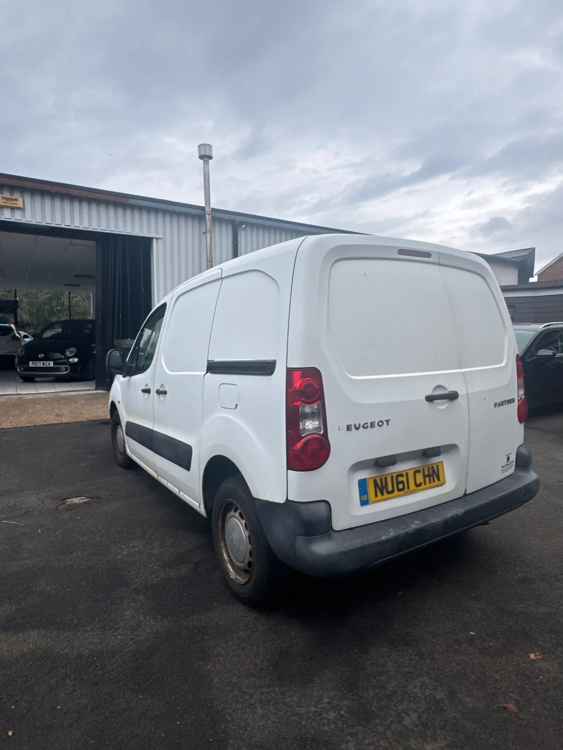 Vehicle photo — nsr three quarter