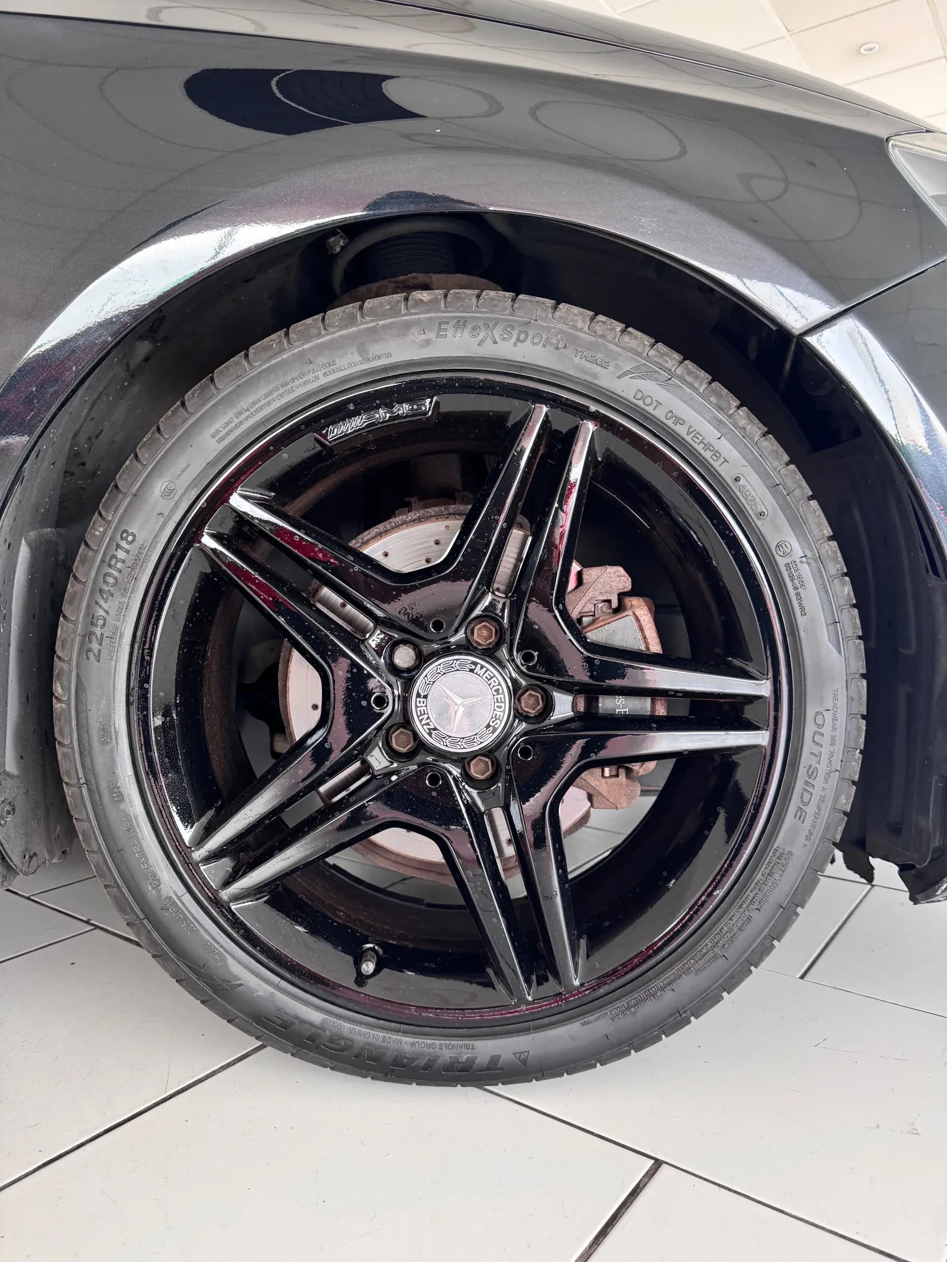 Vehicle photo — os front alloy