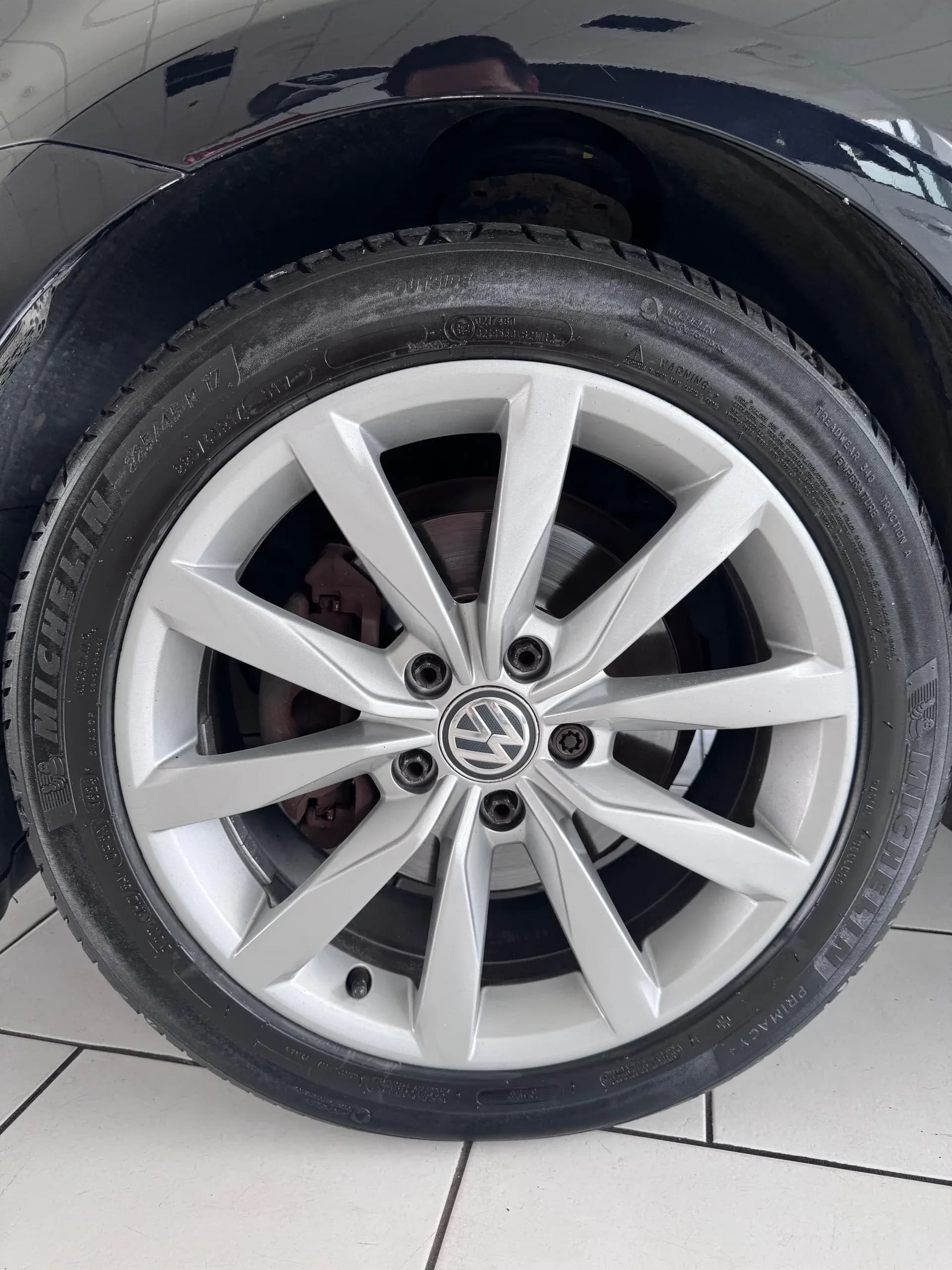 Vehicle photo — ns front alloy