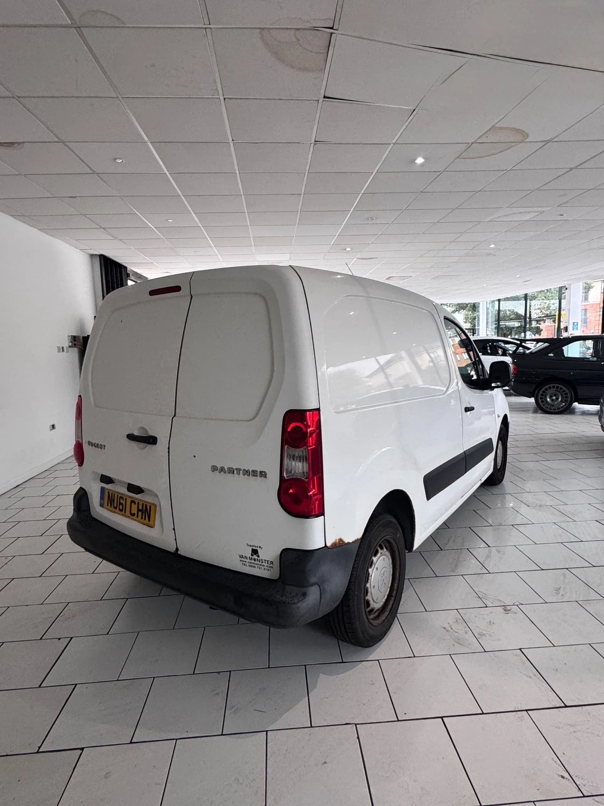 Vehicle photo — osr three quarter