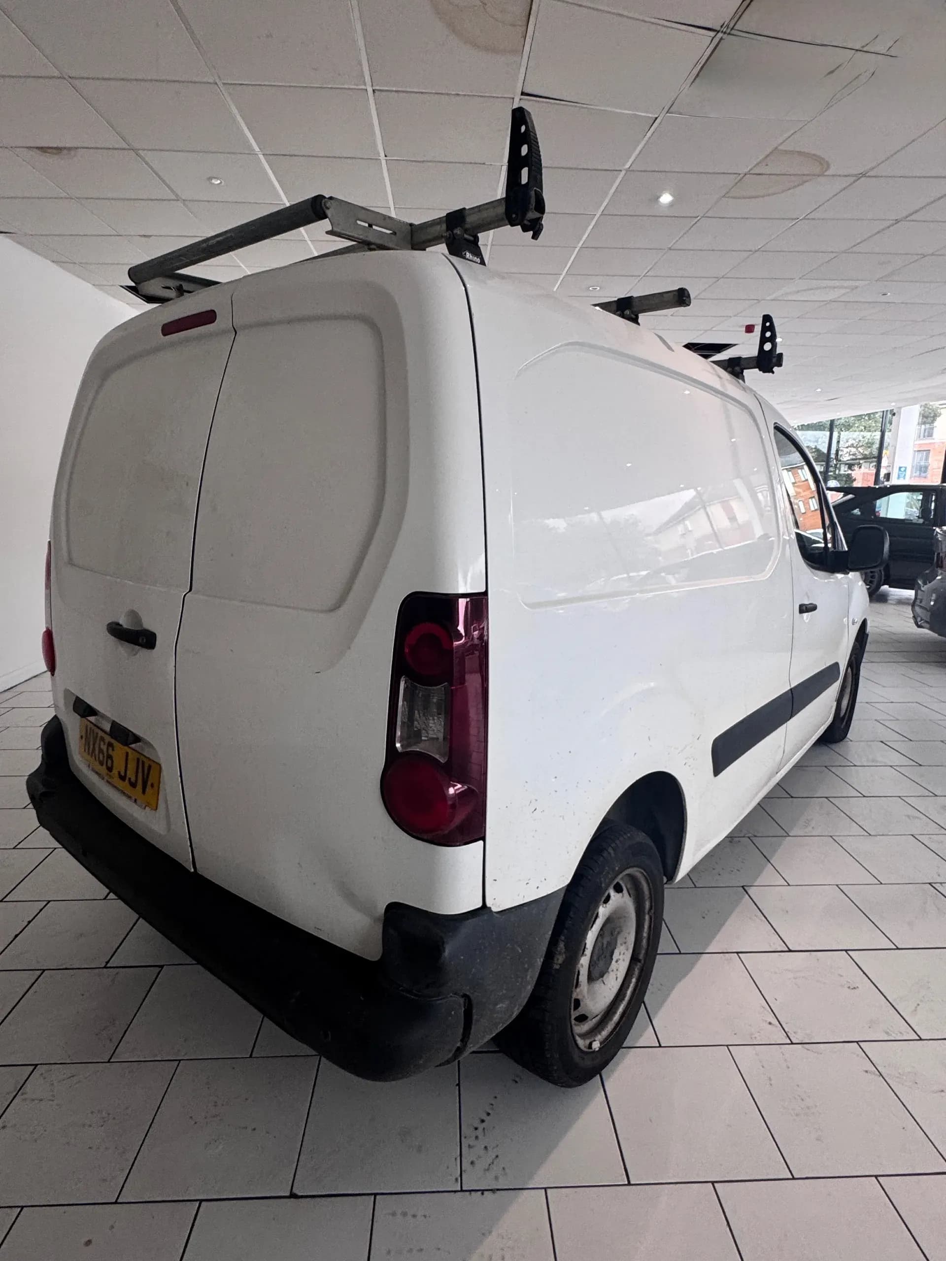 Vehicle photo — osr three quarter