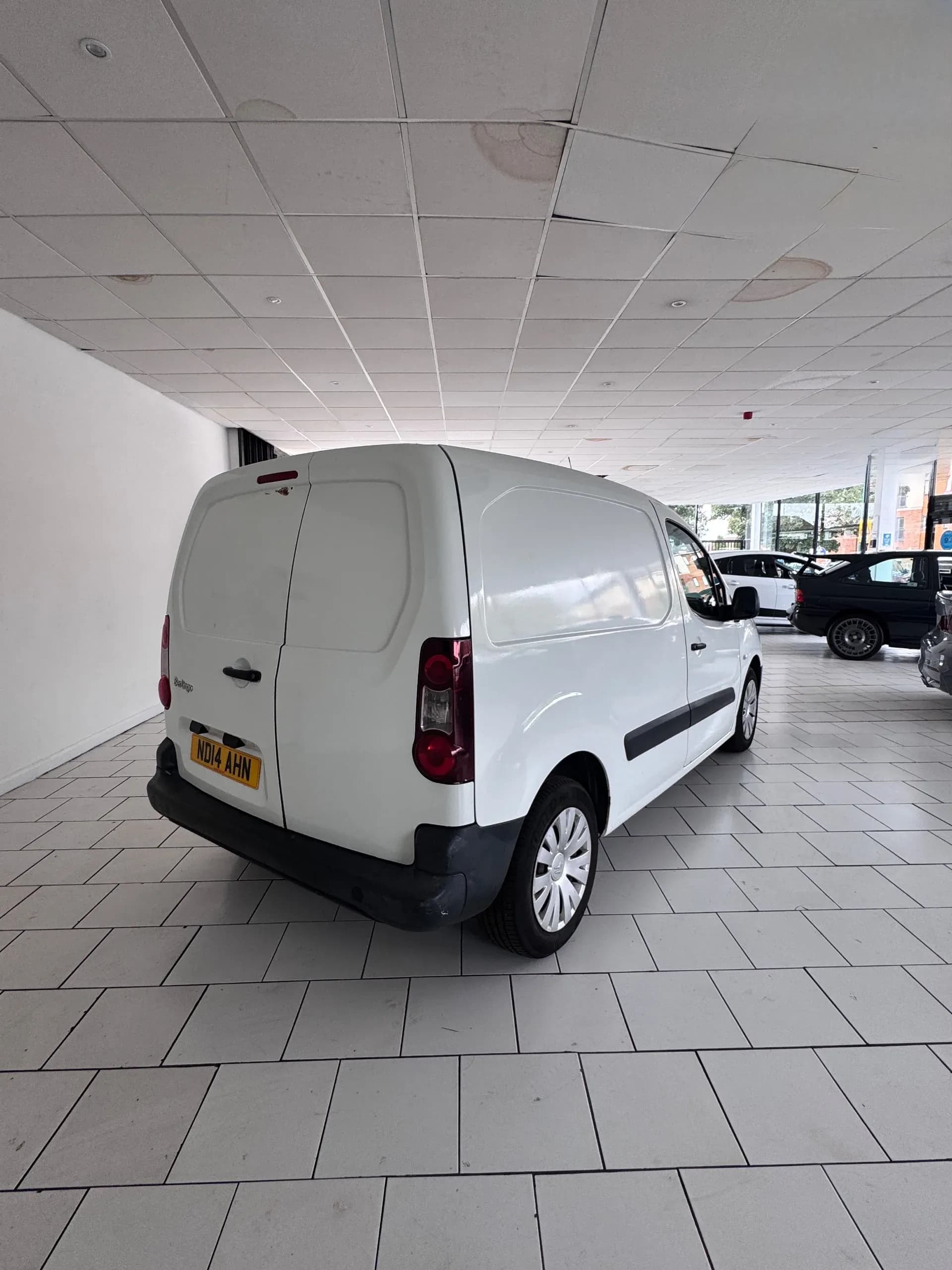 Vehicle photo — osr three quarter