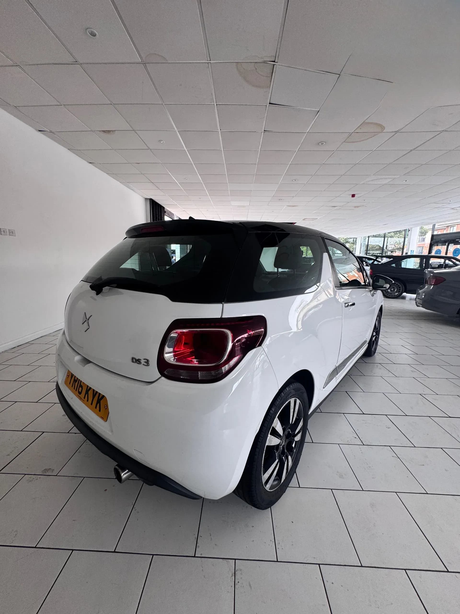 Vehicle photo — osr three quarter