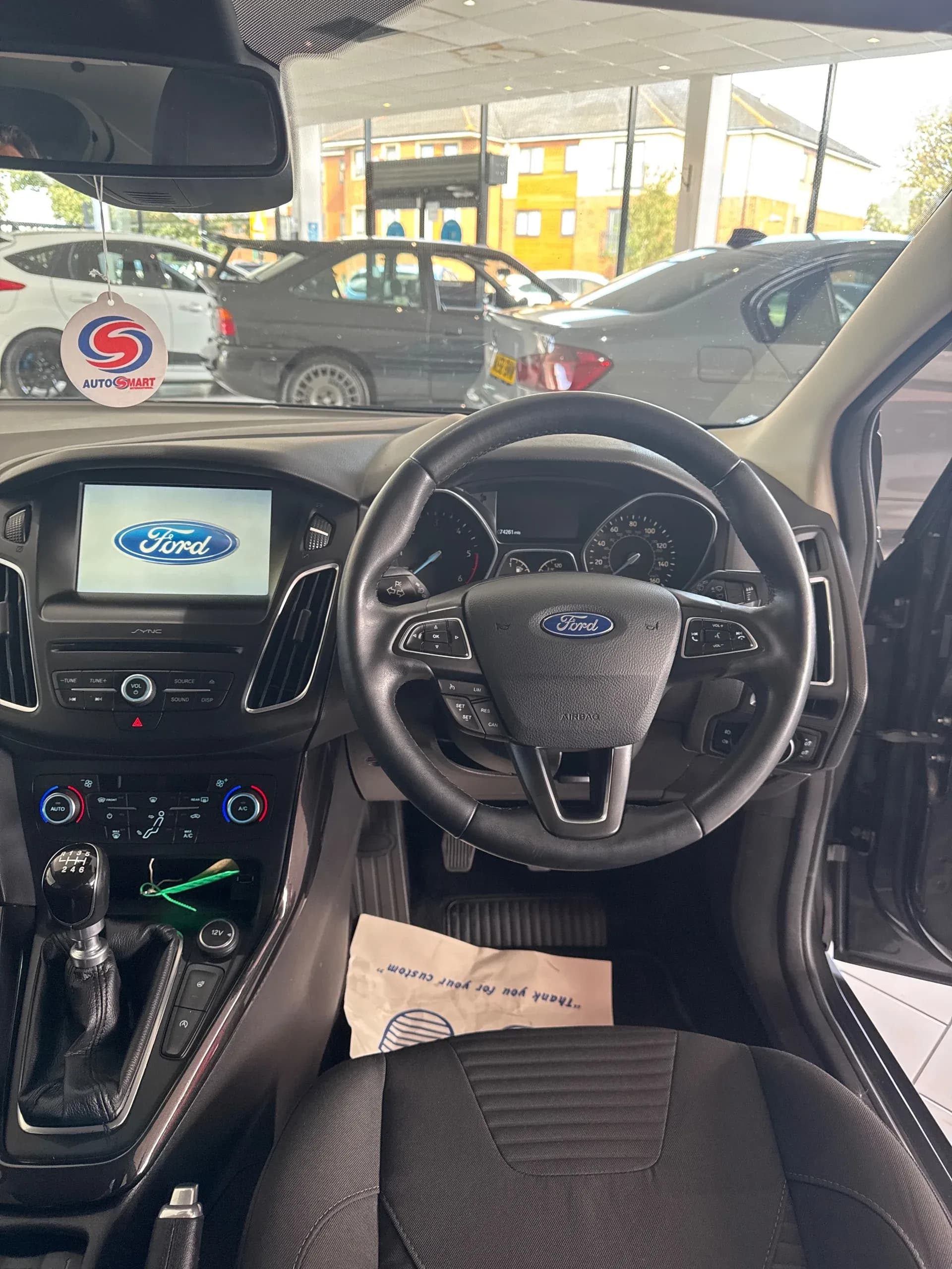 Vehicle photo — dashboard