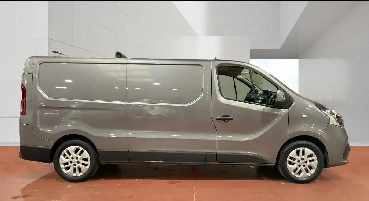 Vehicle photo — os profile