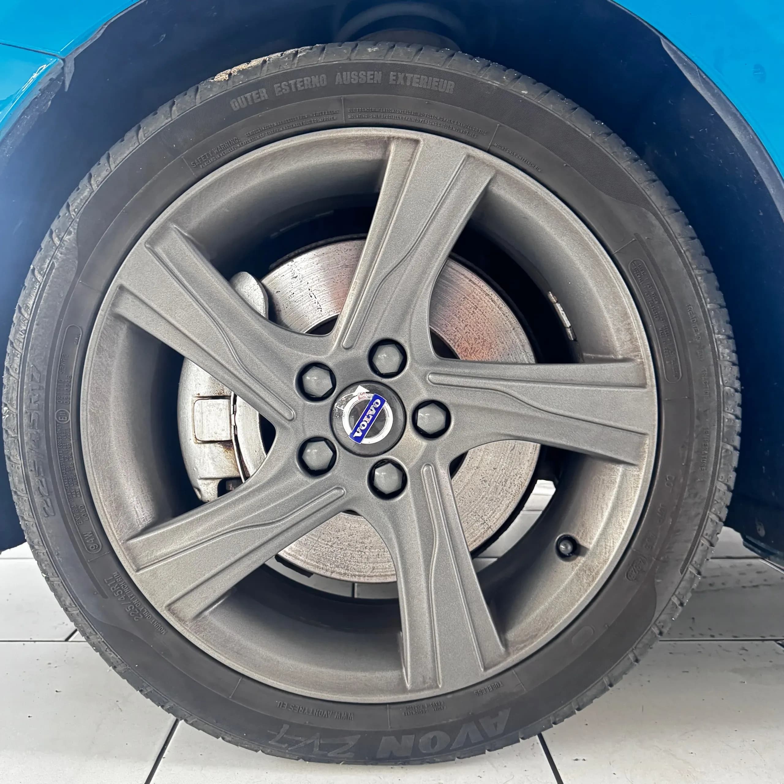 Vehicle photo — ns front alloy