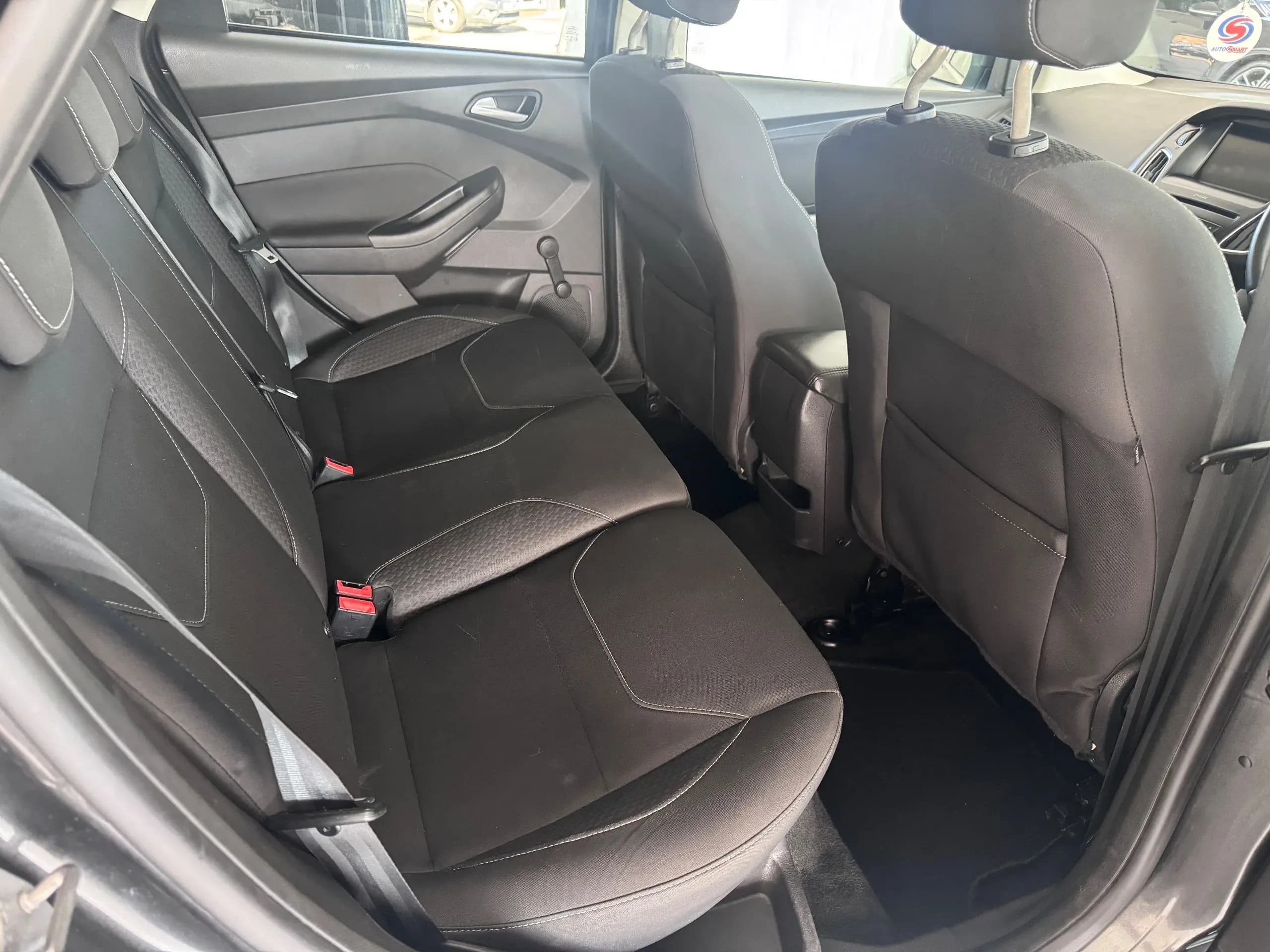 Vehicle photo — rear interior