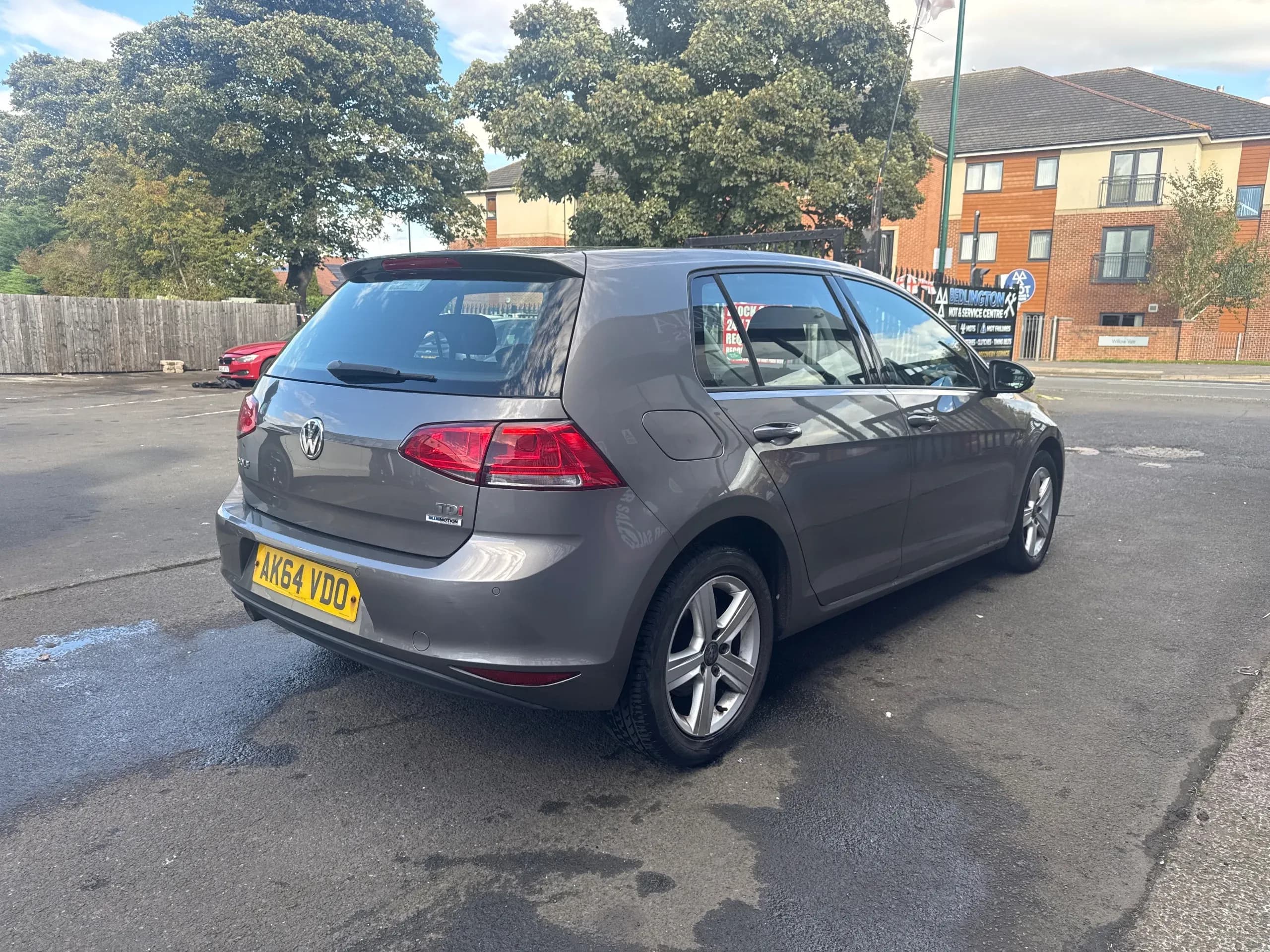 Vehicle photo — osr three quarter