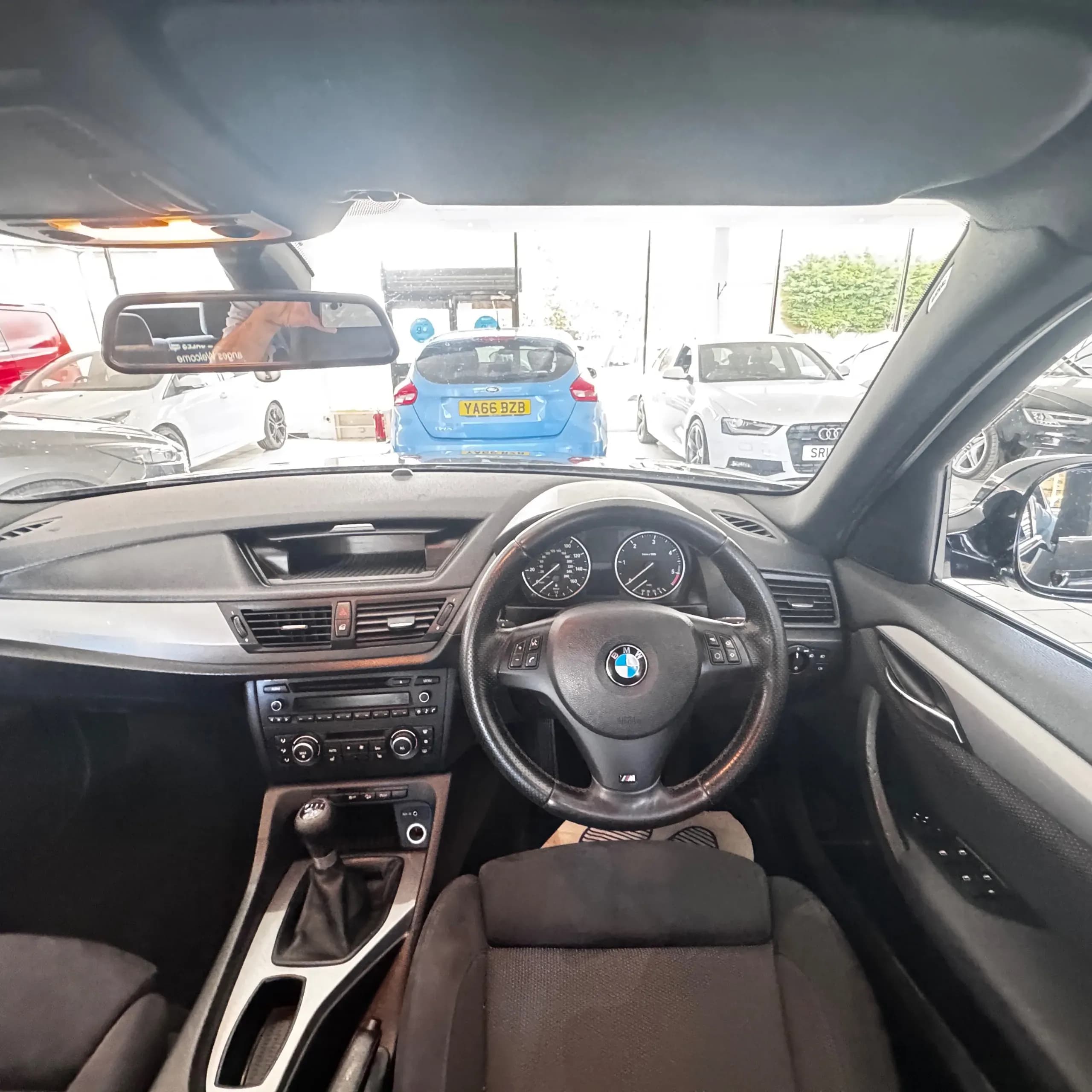 Vehicle photo — dashboard