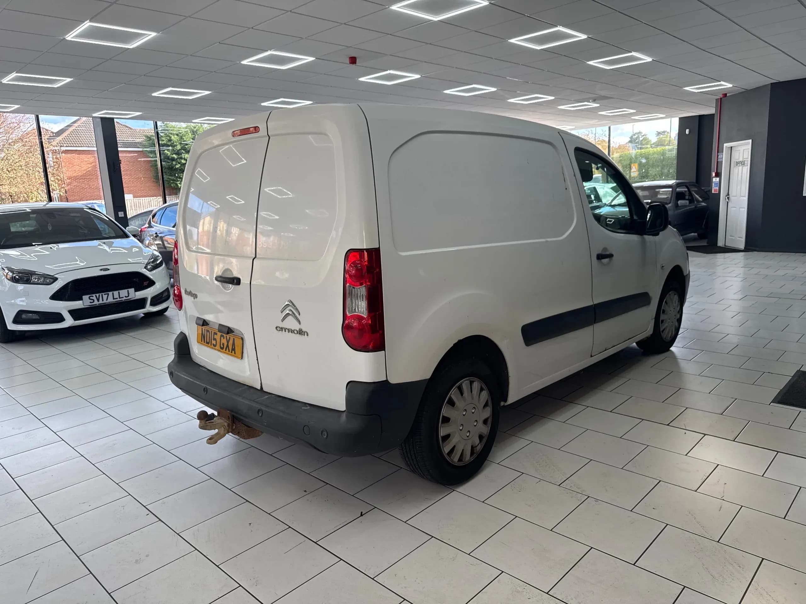 Vehicle photo — osr three quarter