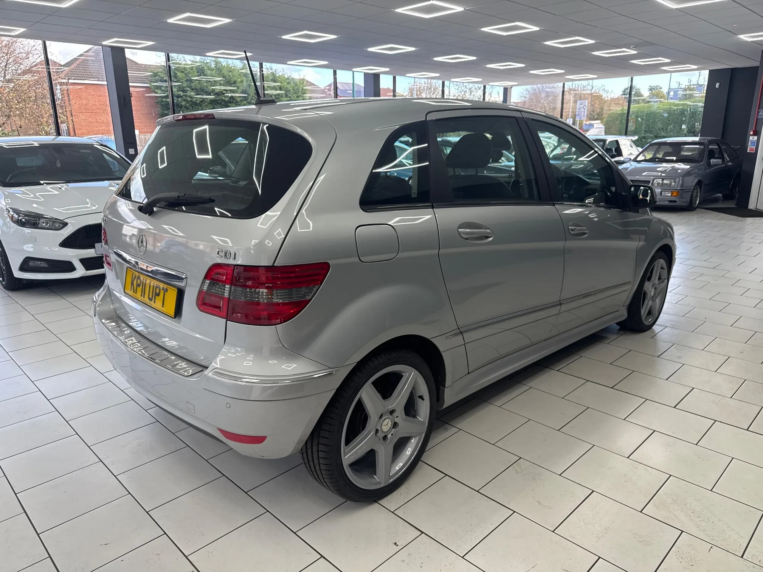 Vehicle photo — osr three quarter