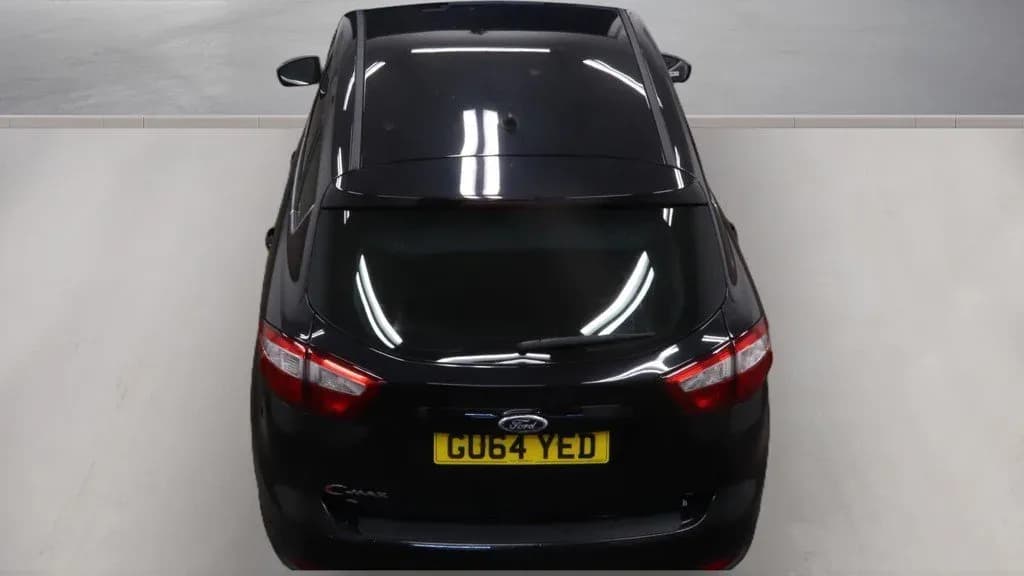 Vehicle photo — rear