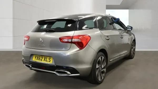 Vehicle photo — osr three quarter