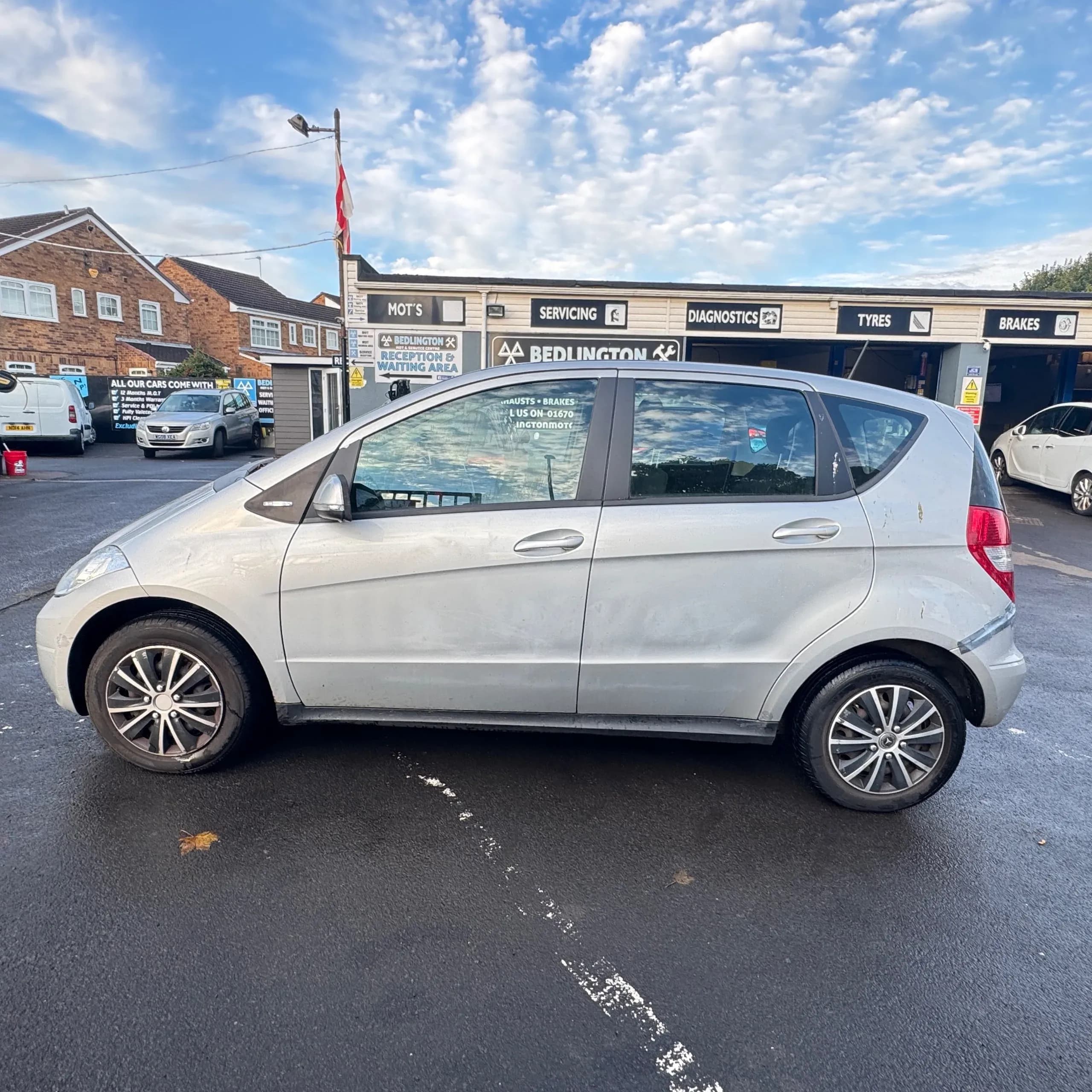 Vehicle photo — ns profile