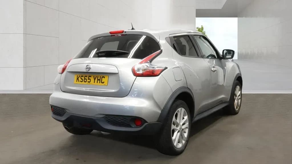 Vehicle photo — osr three quarter