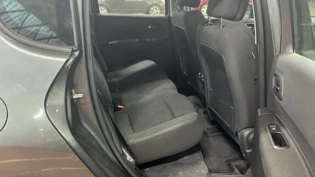 Vehicle photo — rear interior