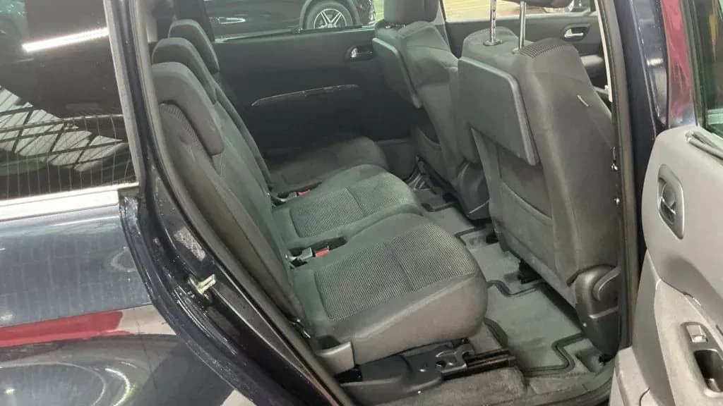 Vehicle photo — rear interior