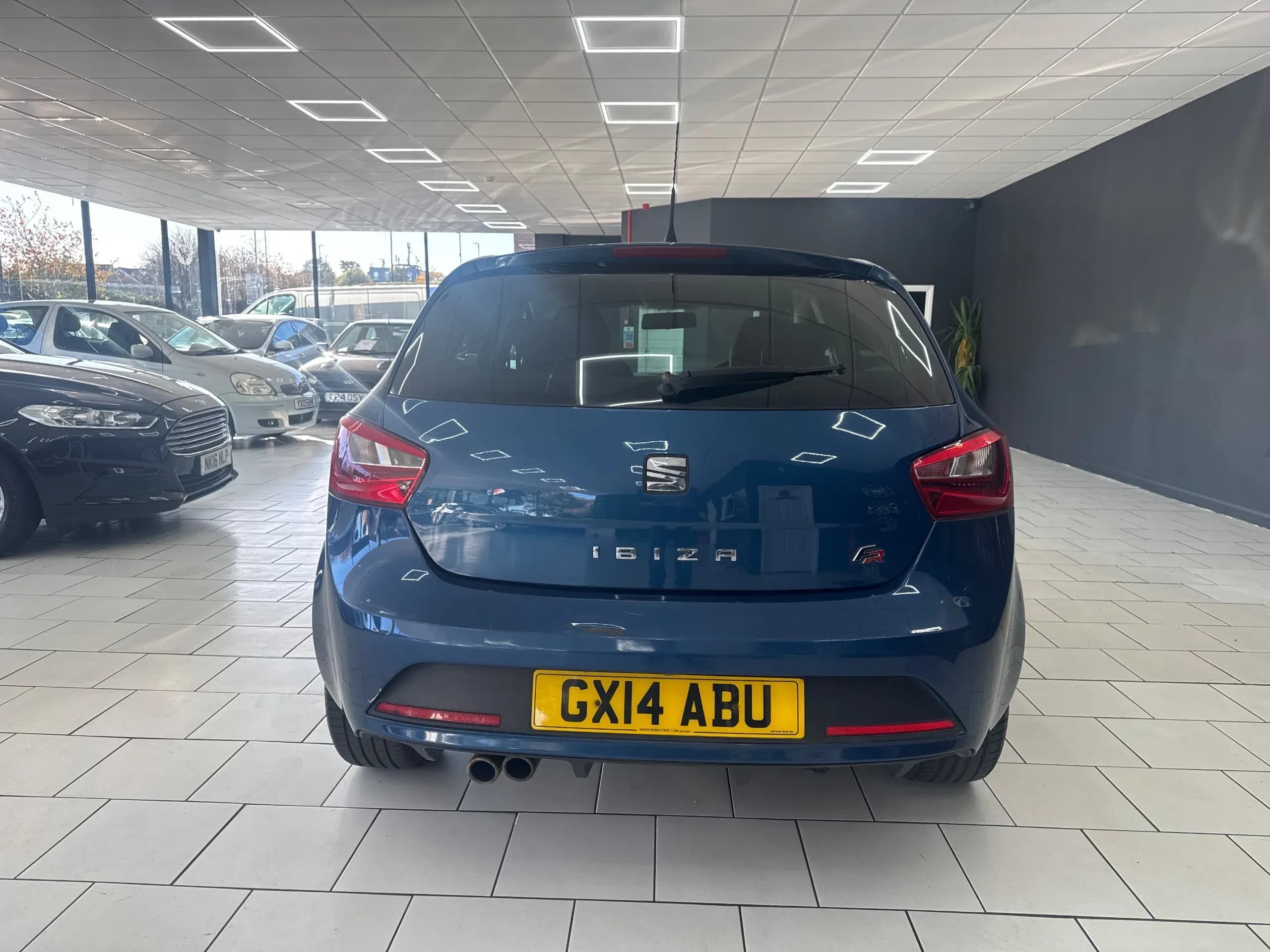 Vehicle photo — rear
