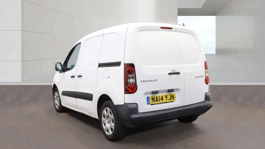 Vehicle photo — nsr three quarter