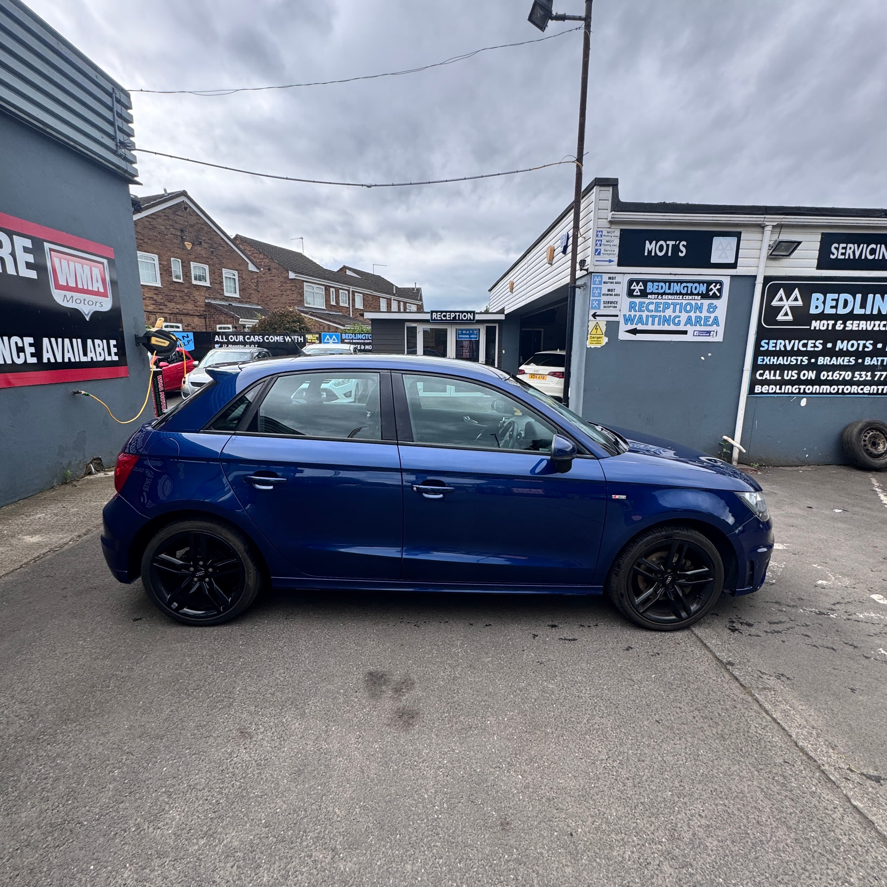 Vehicle photo — os profile